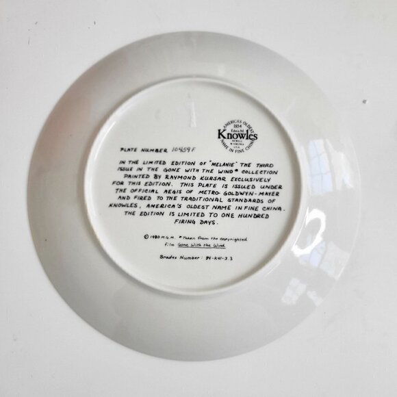 Gone with the Winds Melanie Collector's Plate - Picture 5 of 6